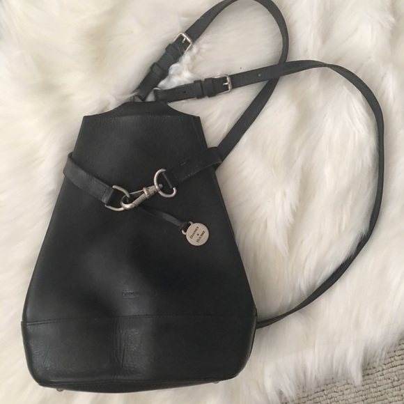 Dooney & Bourke Handbags - PRICE FIRM DOONEY & BURKE Vintage Leather Backpack